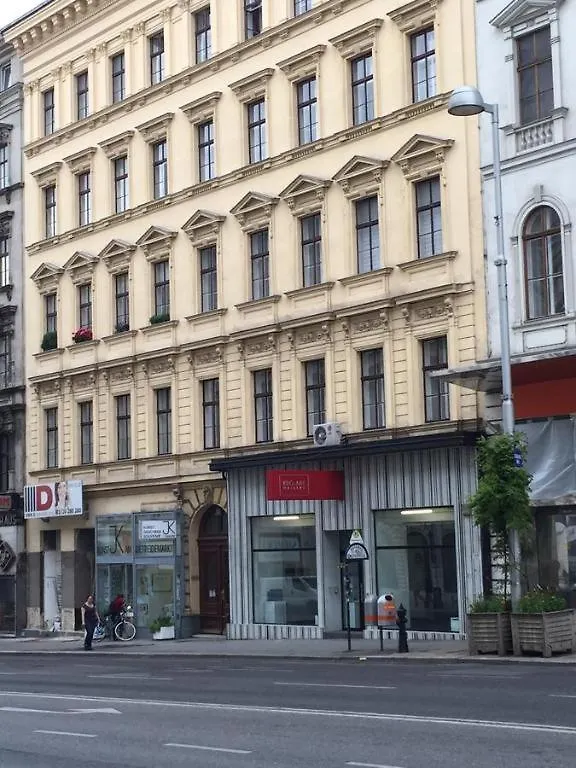 City Apartment Viena 0*,